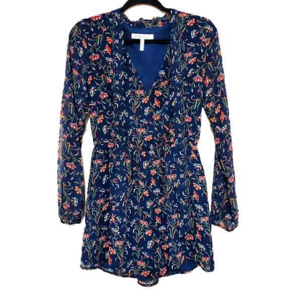 NWOT BCBGeneration Pussy Bow Romper XS 2 Long Sleeve Neck Tie Pocket Floral Navy - Picture 13 of 16
